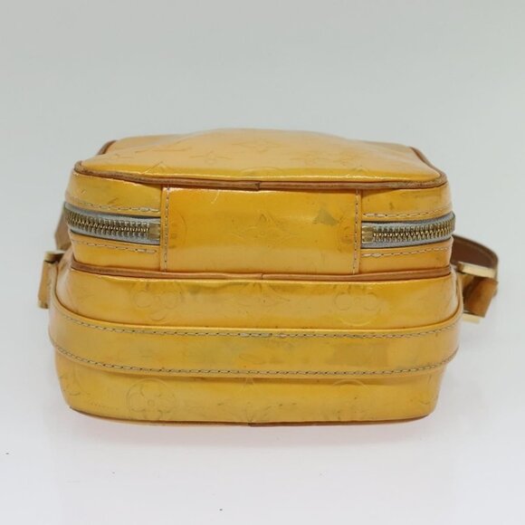 Authentic LOUIS VUITTON Monogram Vernis Wooster Shoulder Bag Gris M91036 LV - Picture 12 of 16